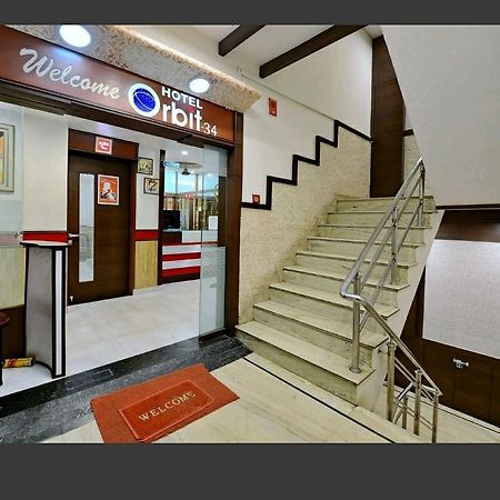 Hotel Orbit 34 Chandīgarh Exterior foto